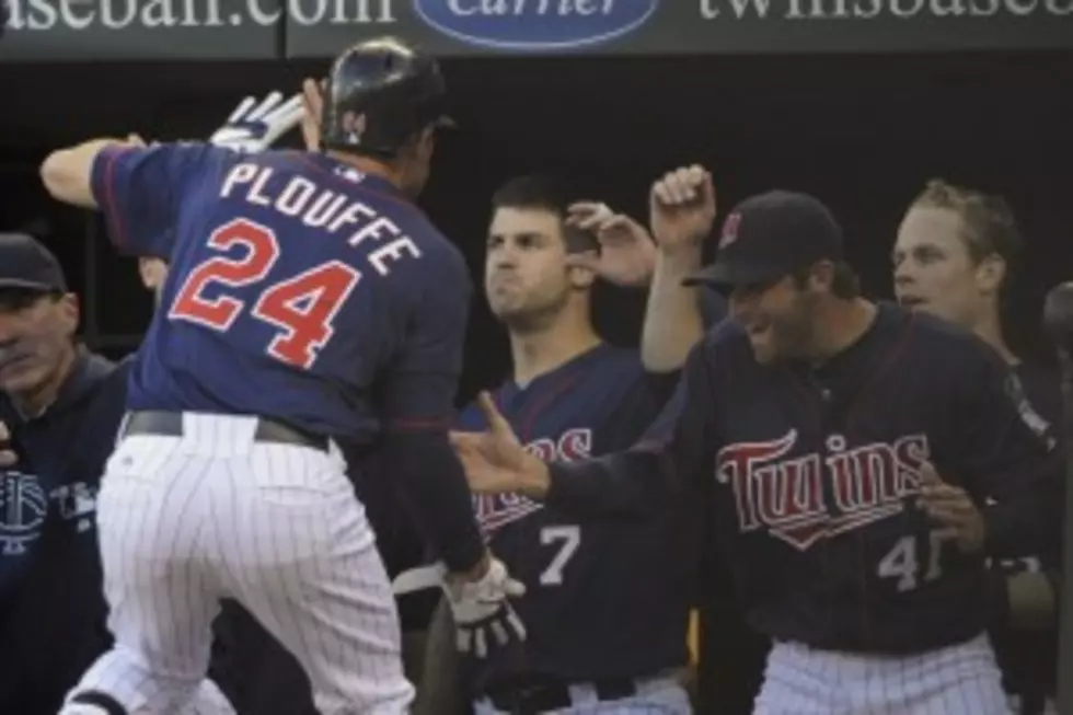 Twins Outscore Phillies 11-7