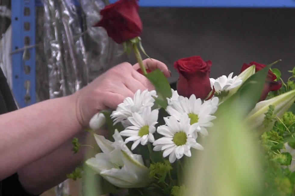 Area Flower Shops in Full Bloom for Valentine’s Day [VIDEO]