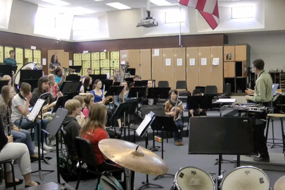 Music in Our Schools Month – Apollo High School Band [VIDEO]