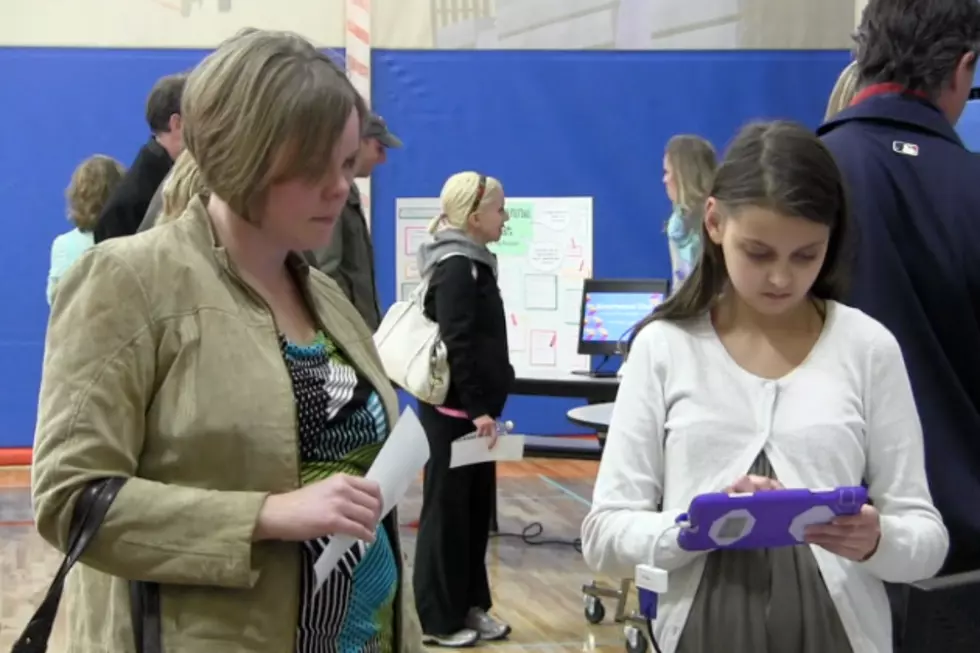 Sartell Students Demonstrate Class Technology Projects To Community [VIDEO]