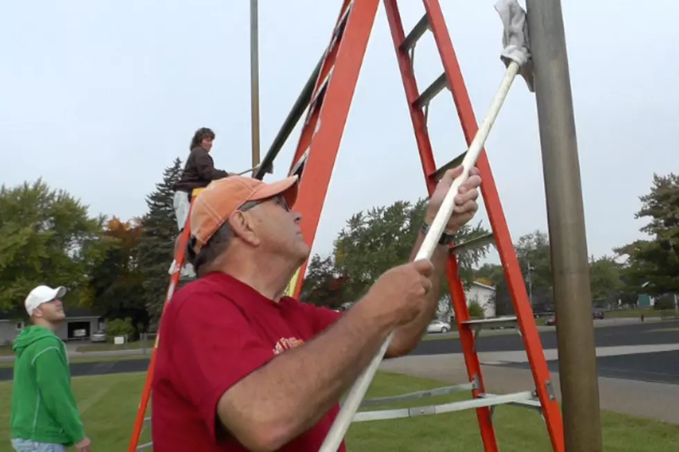 Central Minnesota Volunteers Give Back For United Way Day of Caring [VIDEO]