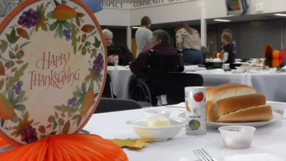 Thanksgiving Dinner For Seniors Is A Local Tradition [VIDEO]