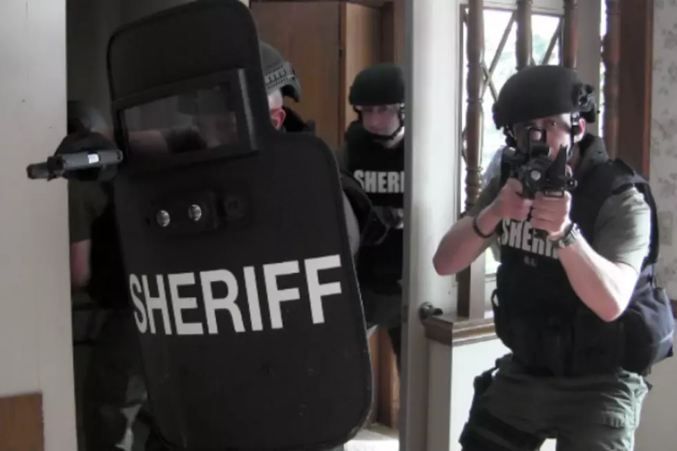 Behind the Scenes: Storming A House With The Stearns/Benton County SWAT Team [VIDEO]
