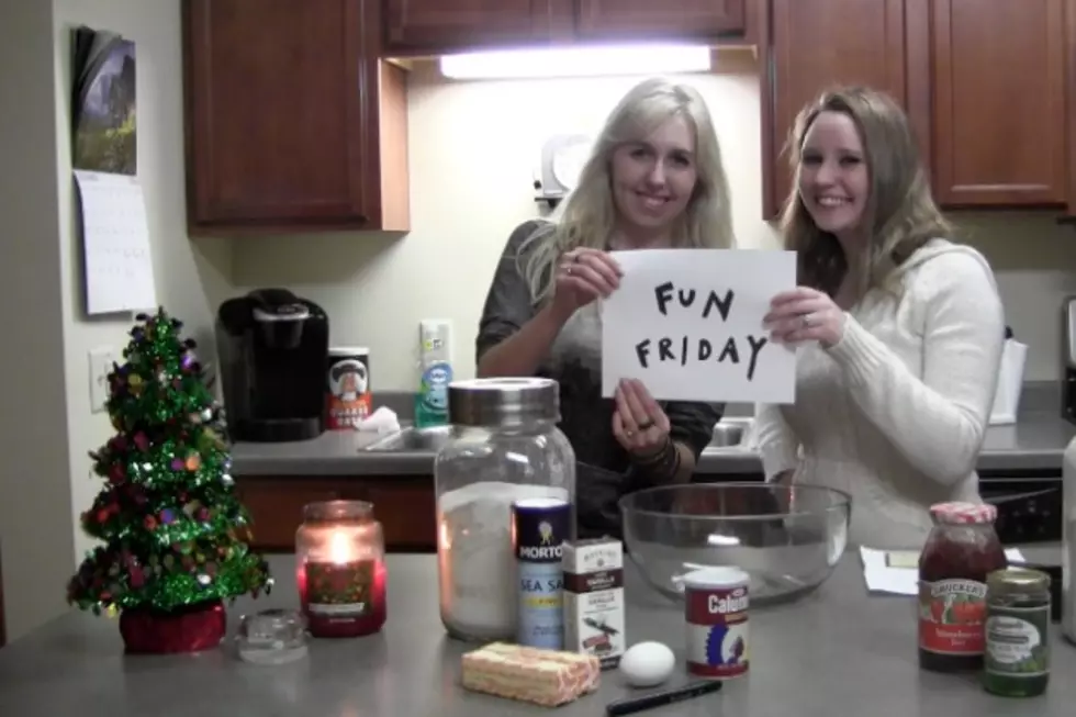 Fun Friday: Baking Christmas Cookies [VIDEO]