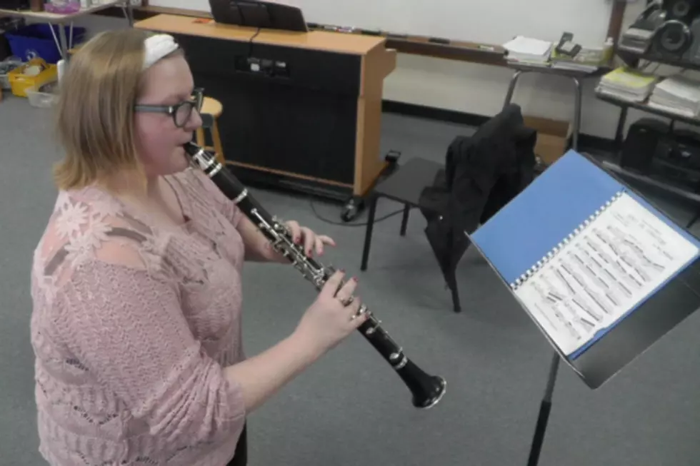 Excelling in Class and With Clarinet, Lilia Olsen is an All-Star Student [VIDEO]