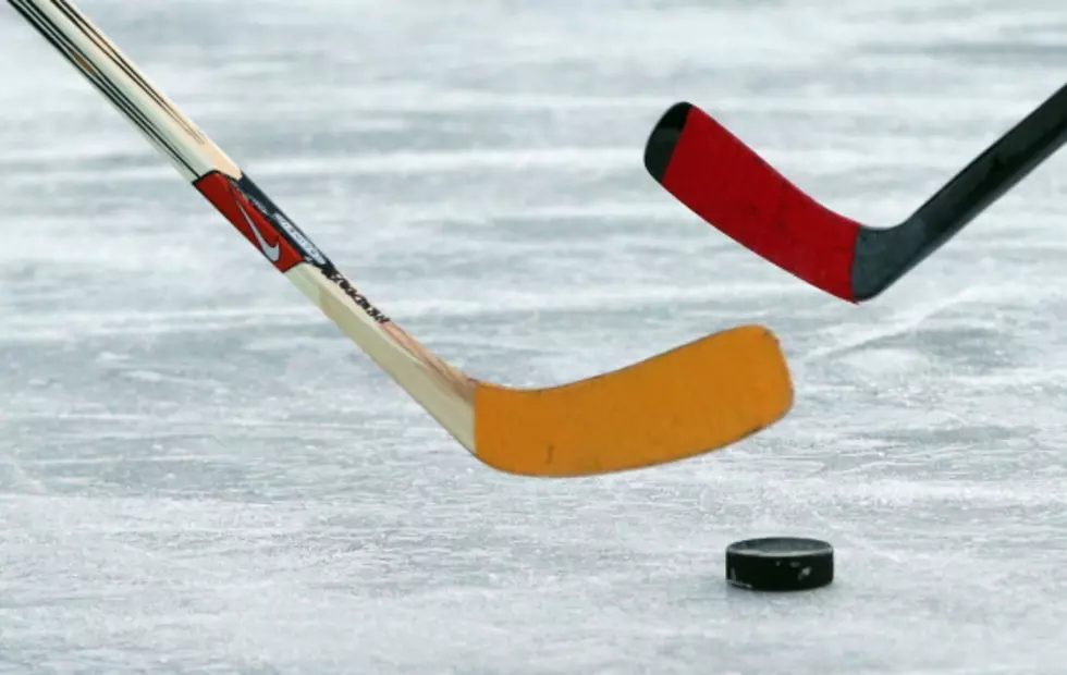 Minneapolis Man Ordered to Remove Front-Yard Hockey Rink