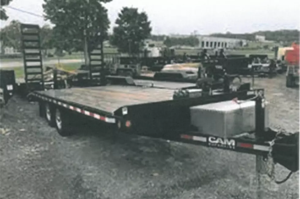 Benton County Authorities Searching for Stolen Flatbed Trailer