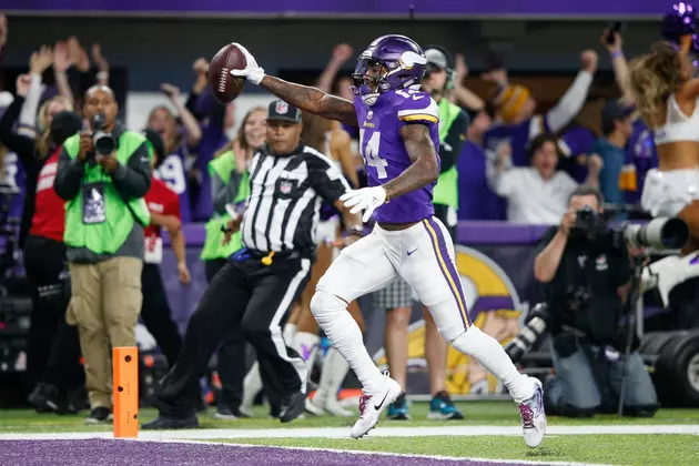 Minnesota Miracle Has Vikings Players, Fans Rejoicing [GALLERY]