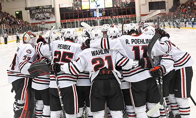 SCSU Hockey Earns Overall #1 Seed In NCAA Tourney