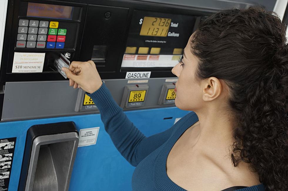 Study:  We’re Overpaying Up To $375 A Year On Gas