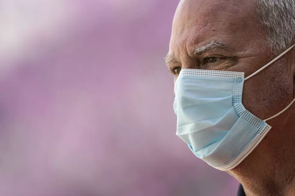 Minnesota Governor Promotes Mask Drive to Slow Virus Spread