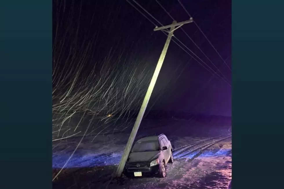 St. Cloud Woman Unharmed After Striking Power Pole
