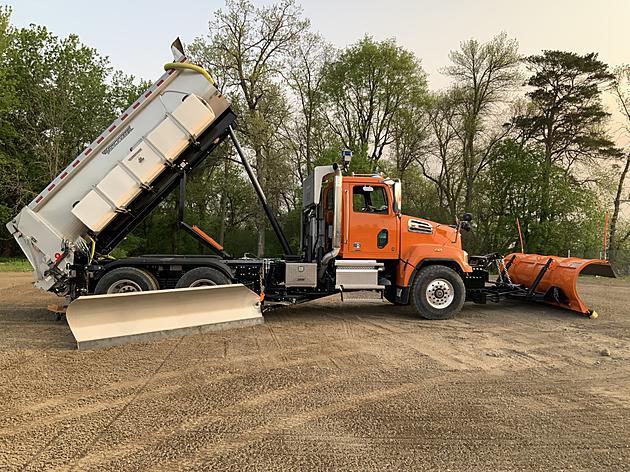 MN-Dot Snowplows Manufactured in Central MN