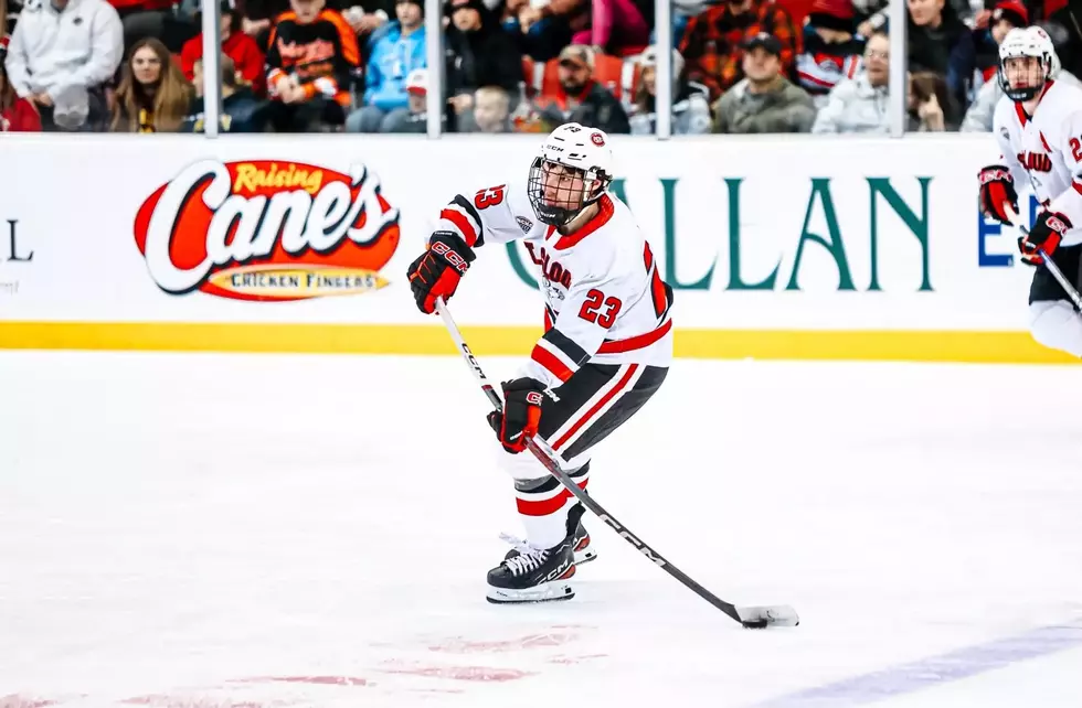 SCSU’s Peart Signs Pro Contract