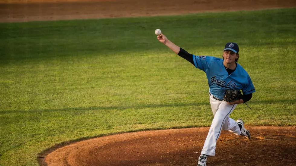 Rox Clinch Playoff Spot Despite Tough Loss To Larks