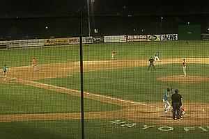 Honkers Swept in Two-City Double Header Against Mankato