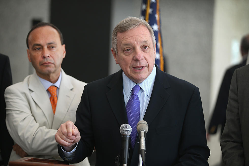 Durbin Pushes For Minimum Wage of At Least $12 an Hour