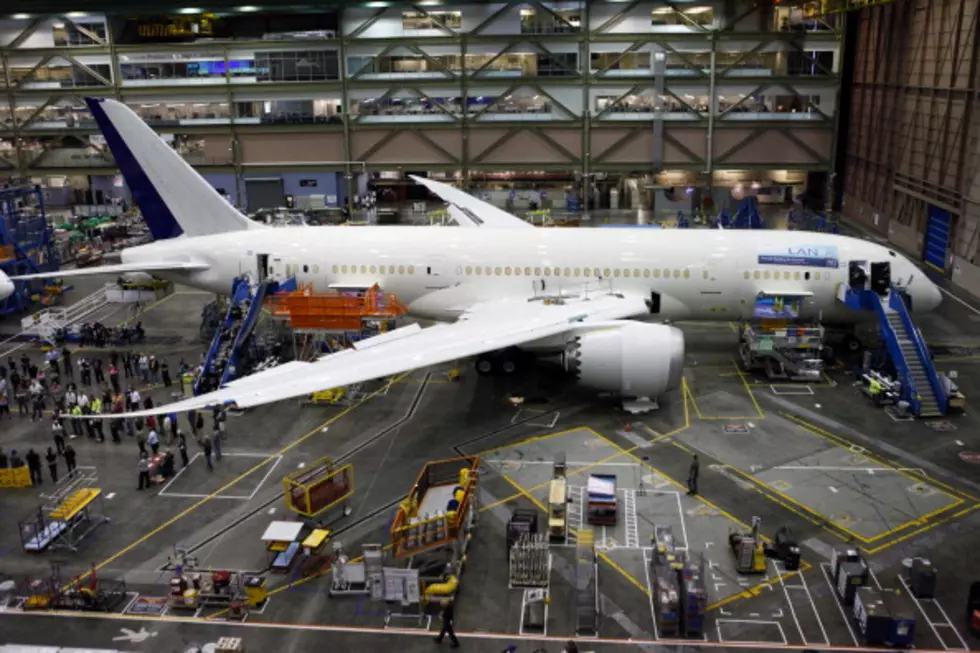 Boeing Builds a Dreamliner in Under 4 Minutes 
