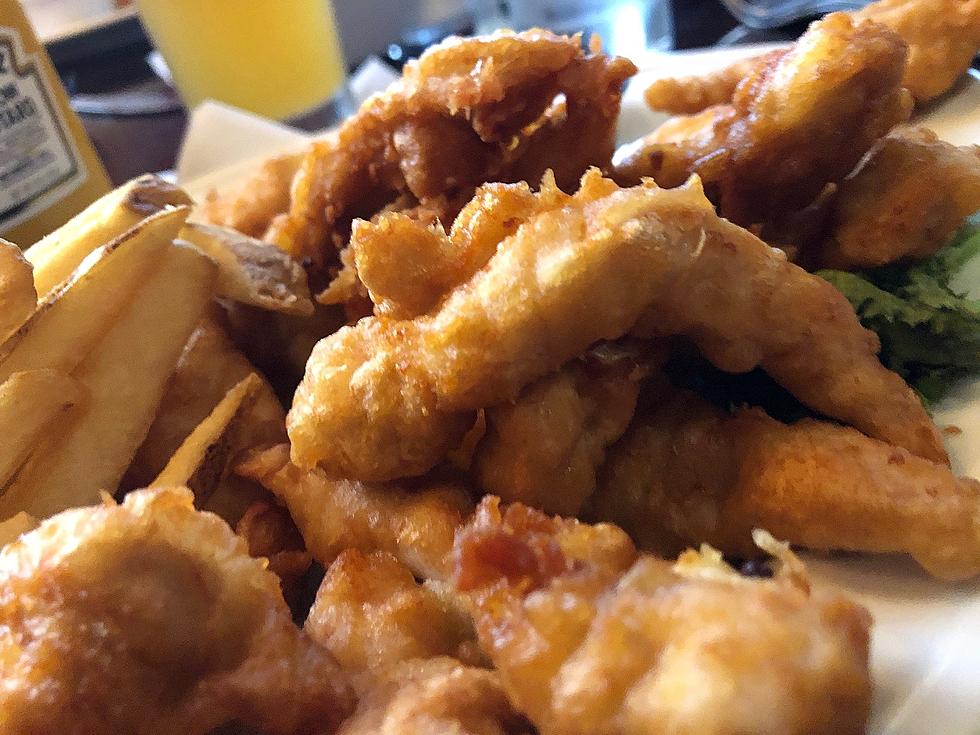 People Drive From All Over Illinois For This Drool-Worthy Fried Chicken