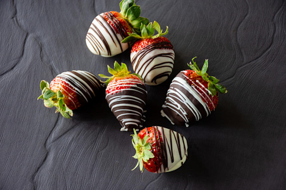 Google Trends: Illinoisans Want Chocolate Covered Strawberries