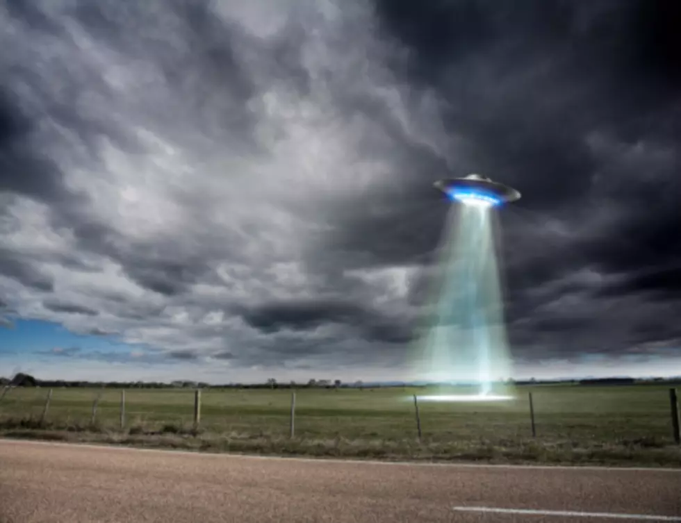 UFOs Over Illinois: 4000 Reported Sightings In The Last Year!