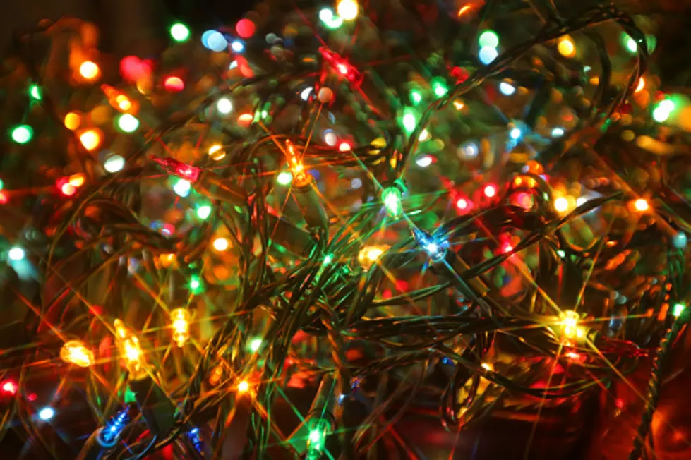 Christmas Lights? Here's What It Costs To Run Them In Illinois