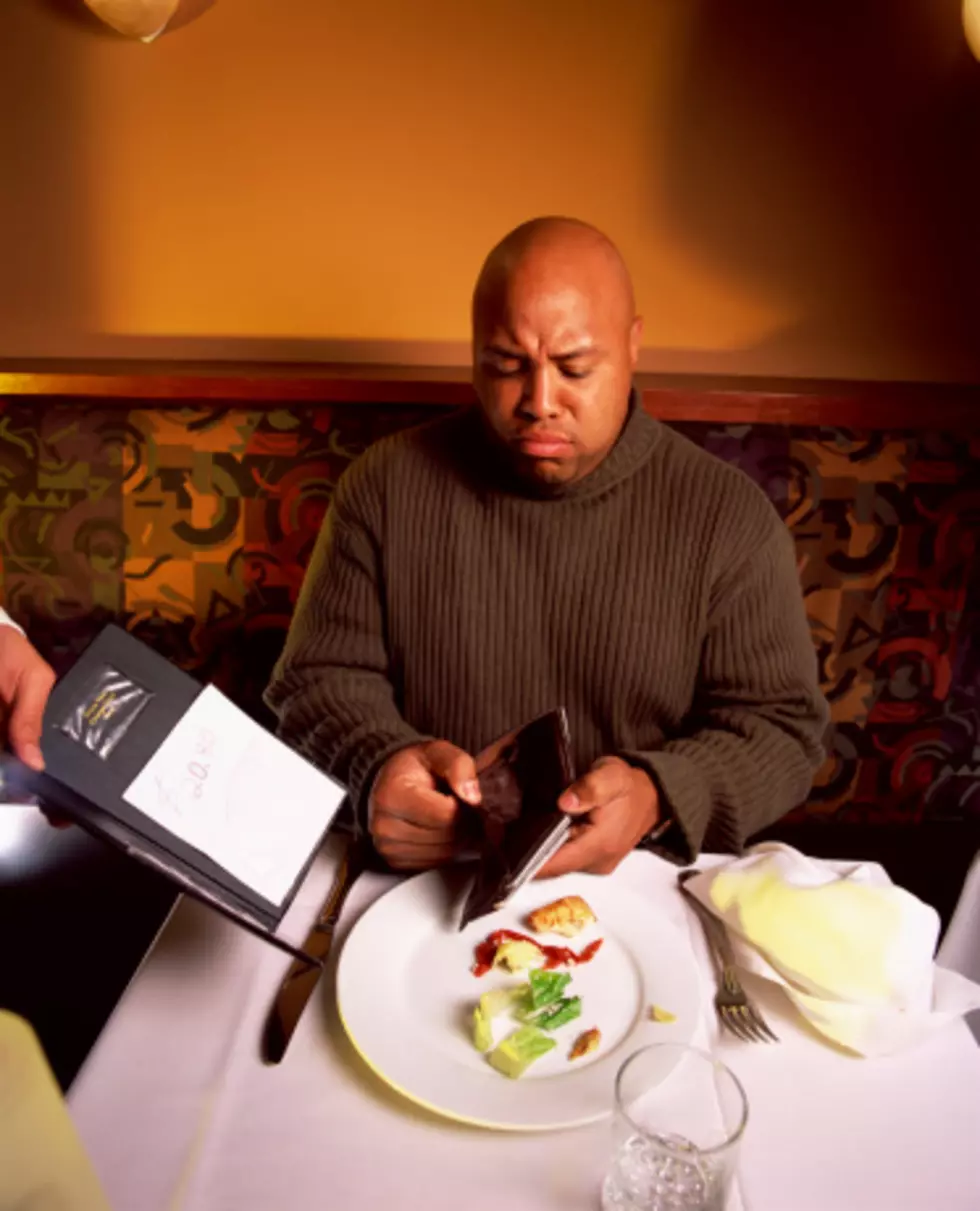 If You Can’t Pay Your Restaurant Bill In Illinois, What Happens?
