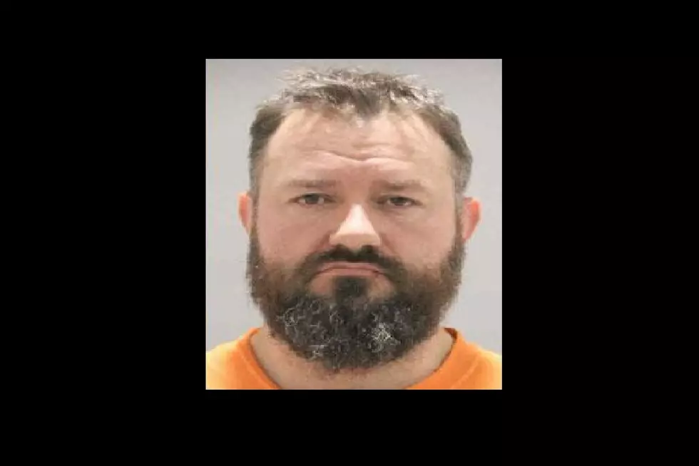 Police Arrest Reinbeck Man for Exposure in Cedar Falls