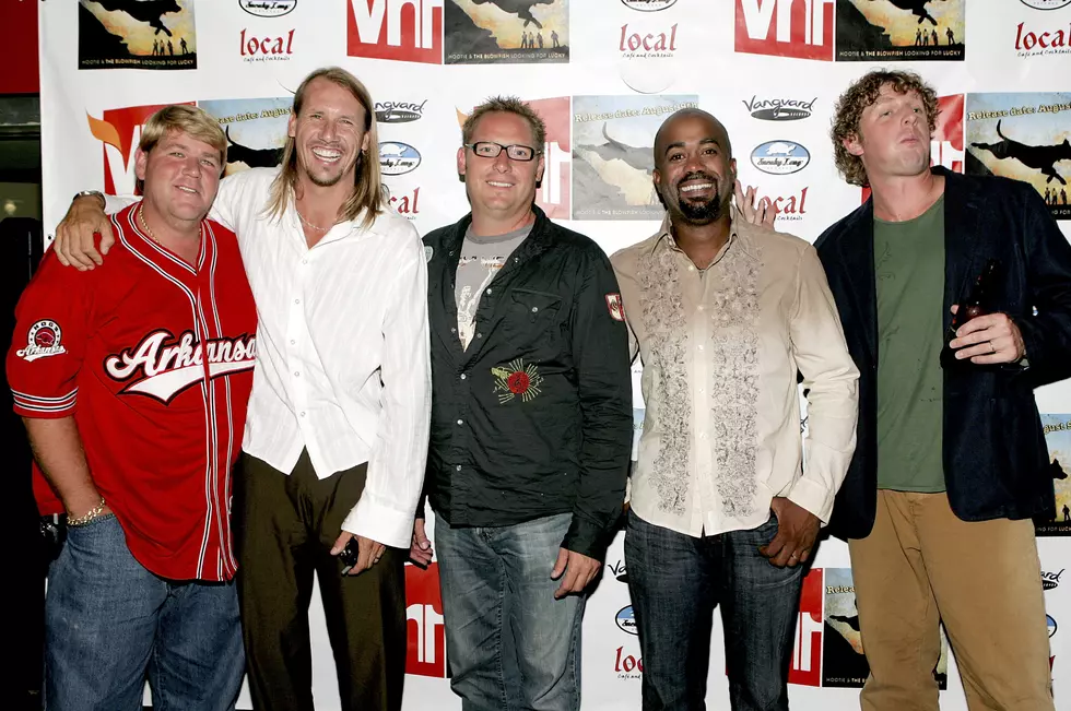 Heat Up The Summer With Hootie & The Blowfish