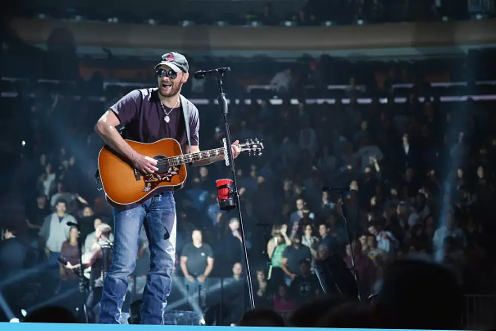 Illness Forces Eric Church To Take The Stage Solo [VIDEO]
