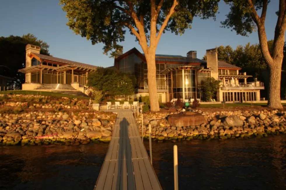 Take a Virtual Tour of Iowa&#8217;s Most Expensive Home
