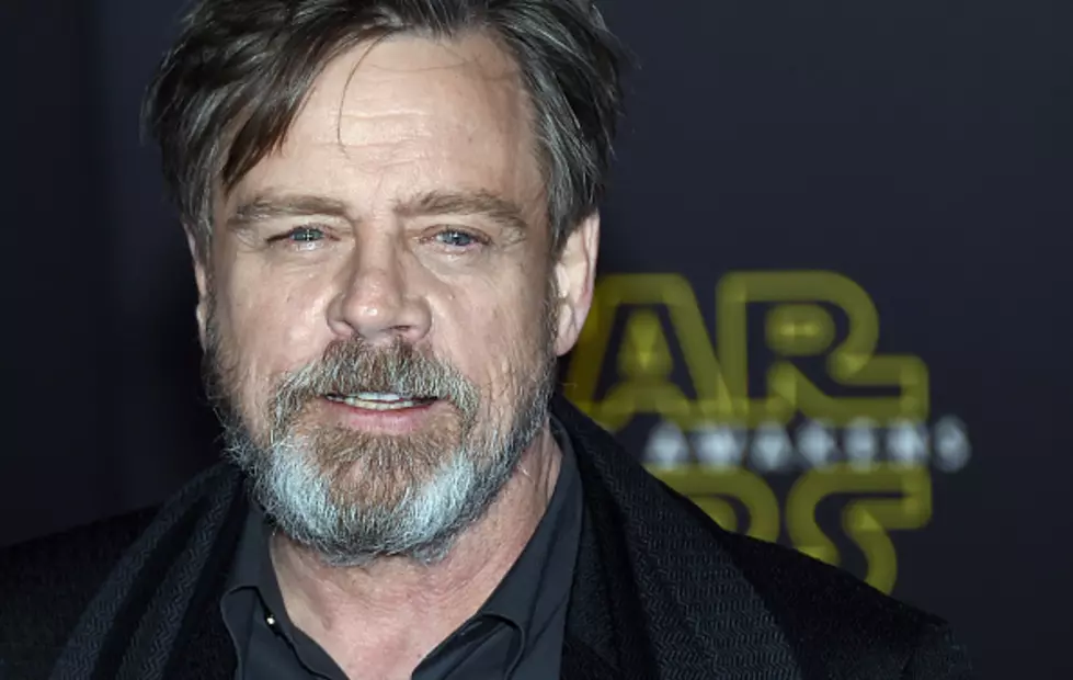 Actor Mark Hamill Warns Fans Not to Fall for Fake Autographs