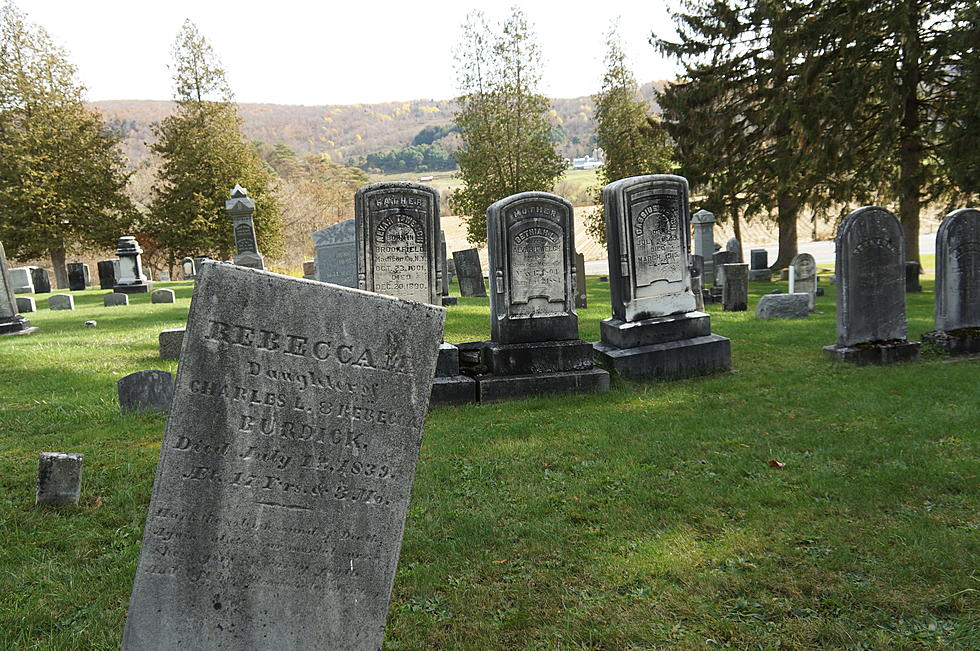 Have You Ever Been to Any of These ‘Haunted’ Iowa Cemeteries? [PHOTOS]
