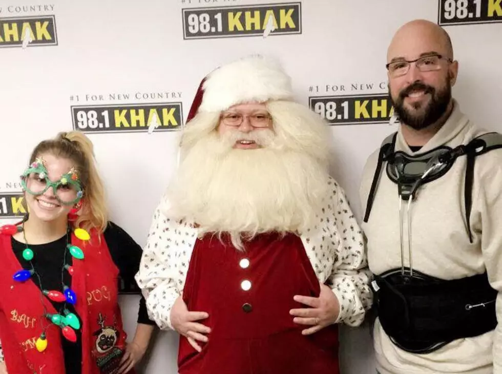 Have Brain & Courtlin Been Naughty Or Nice? [WATCH]