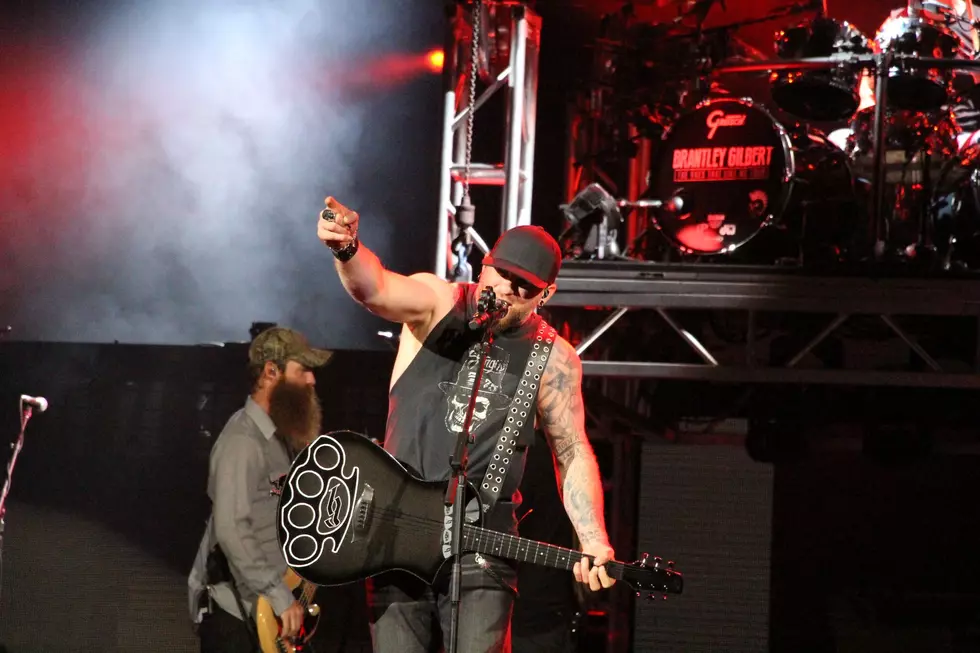 Brantley Gilbert And Our Troops Made For An Amazing Night [VIDEO]