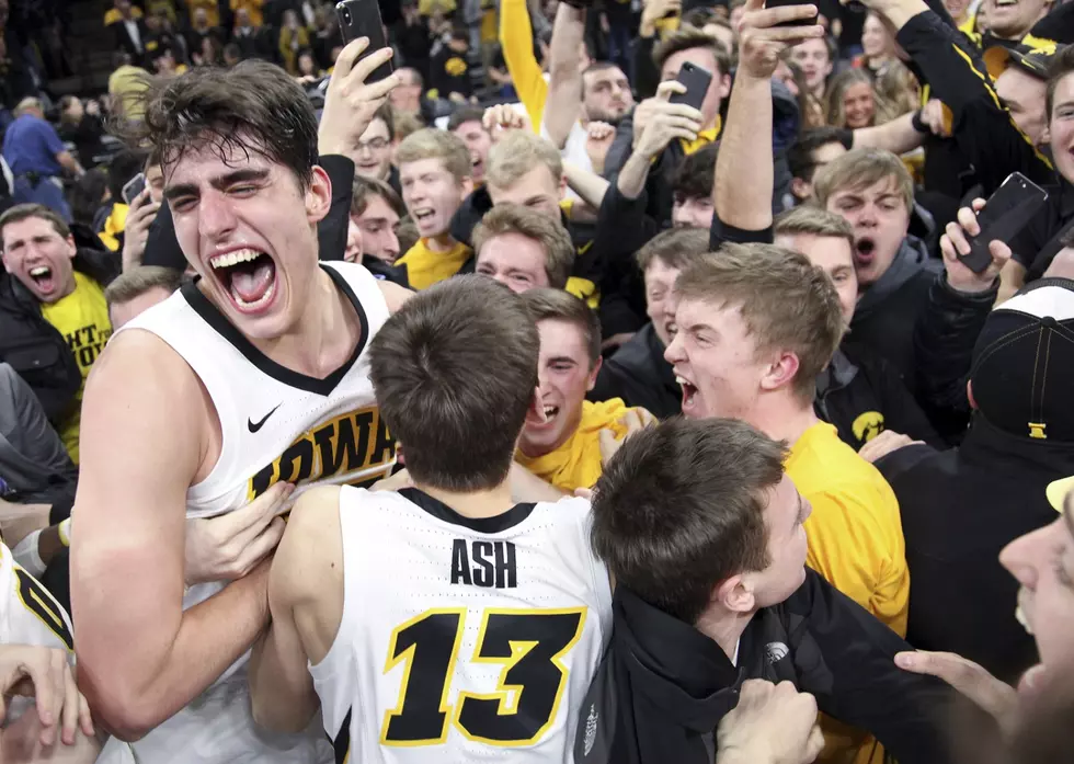 Iowa Men’s Basketball Schedule Includes Game on Christmas Day