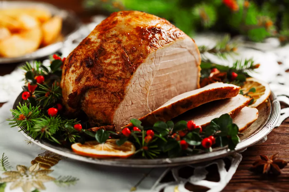 Hy-Vee is Giving Out 3,000 Holiday Meals to Families in Need Tomorrow