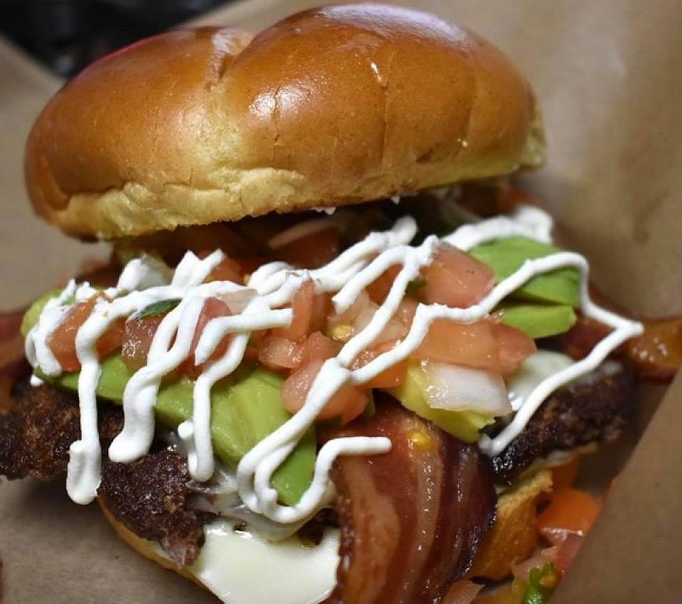 Iowa's 10 Best Burger Finalists For 2021 Announced [PHOTOS]