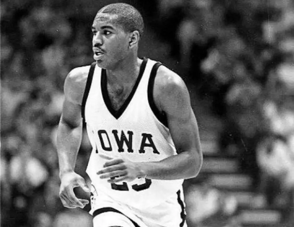 Why Iowa Needs to Retire Roy Marble’s #23 Jersey