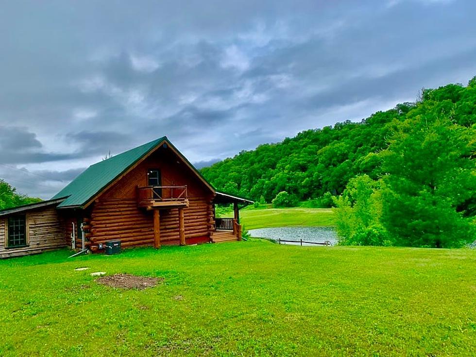 Who Knew There Were Mountain-Like Cabins for Rent in Iowa? [PHOTOS]