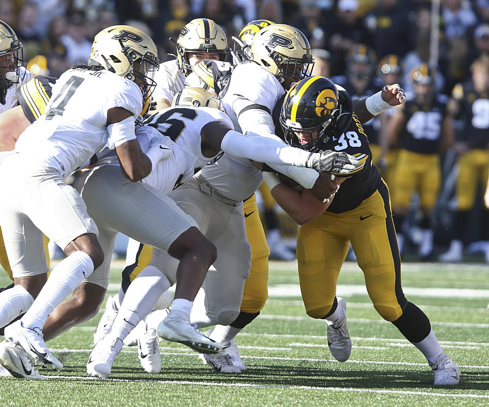 Back To Reality For Iowa As Hawkeyes Fall in AP Poll