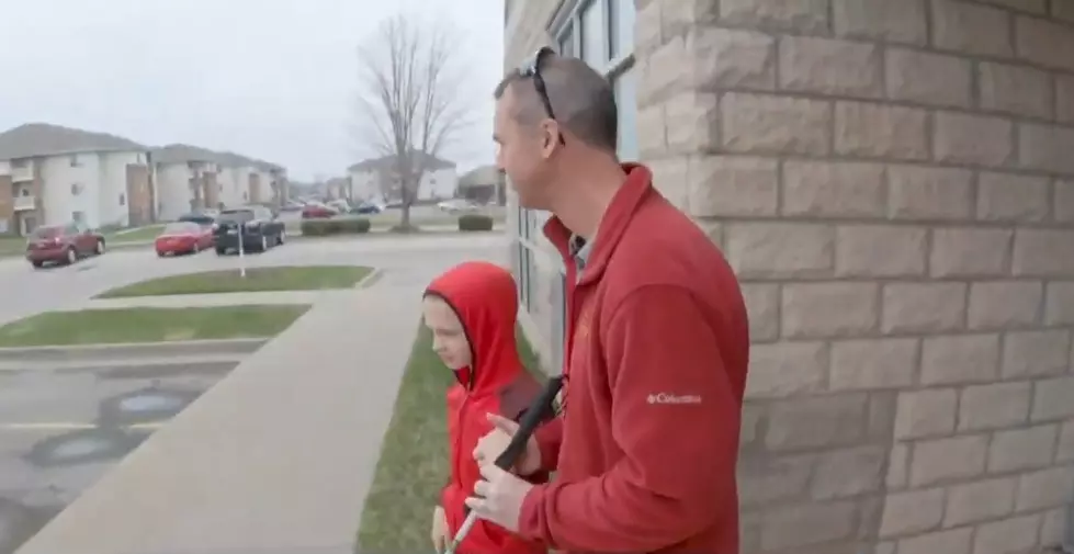 Iowa Boy Writes Letter to City, Gets Help For His Visually Impaired Dad