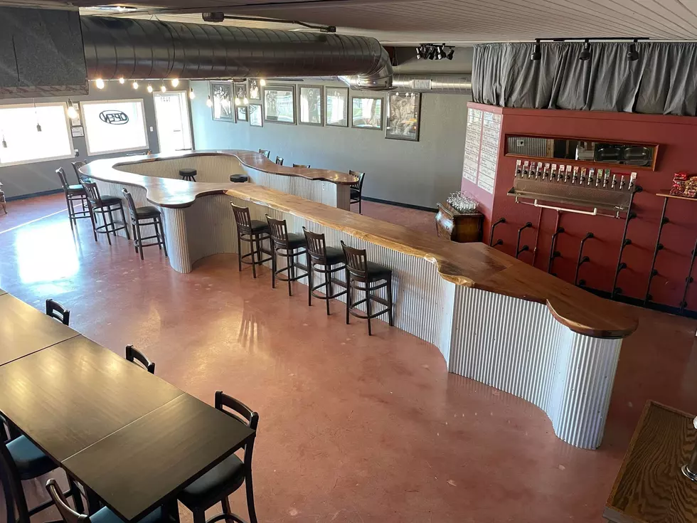 A New Classic Rock-Themed Tap Room Has Opened in Cedar Rapids