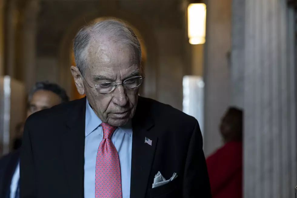 Despite His Age, Grassley Files Papers To Run Again in 2028