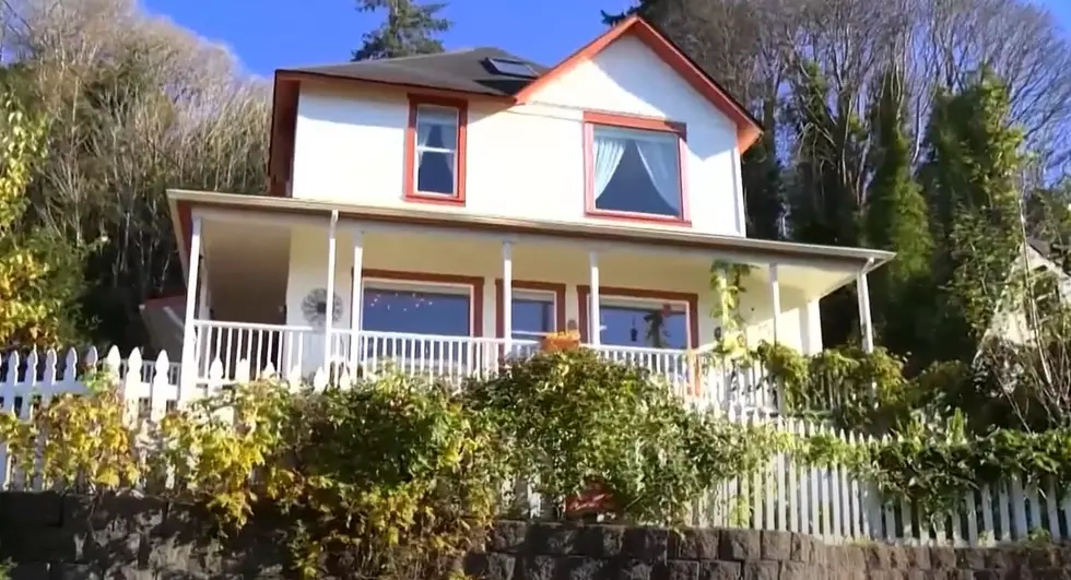 Iowa Podcasters Got to Hang Out Inside the Real &#8216;Goonies&#8217; House