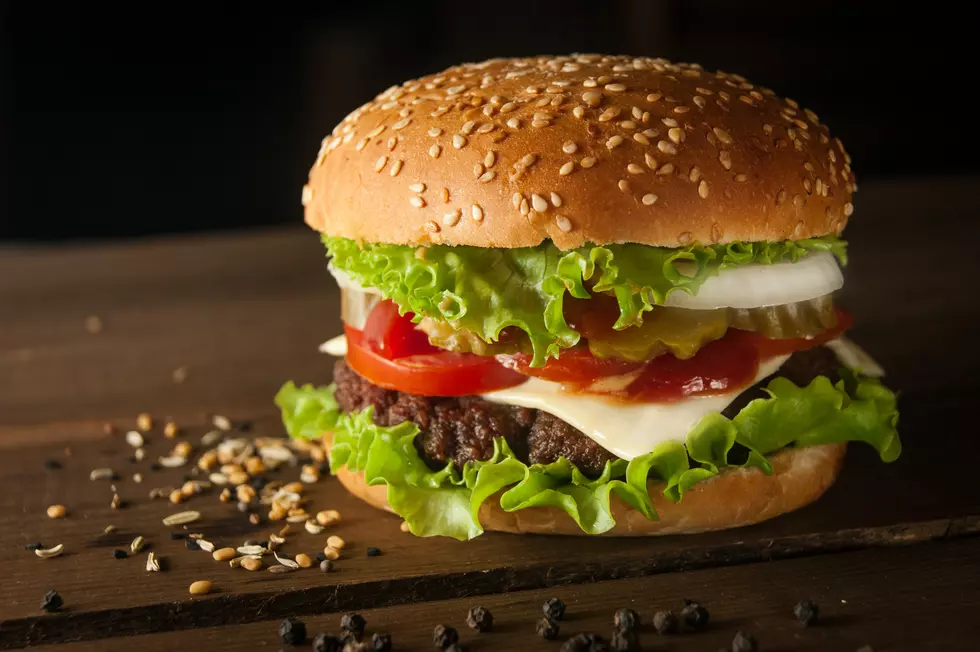 Cast Your Vote Now for Iowa’s 2023 Best Burger Contest