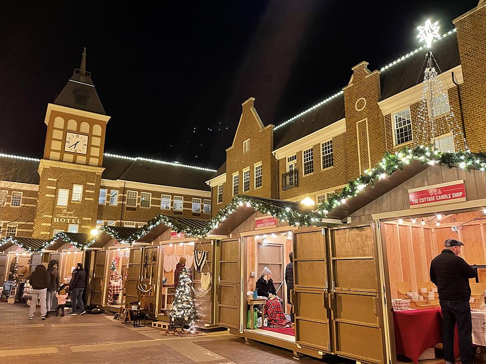 A Festive Open-Air Christmas Market is Coming to Iowa in November