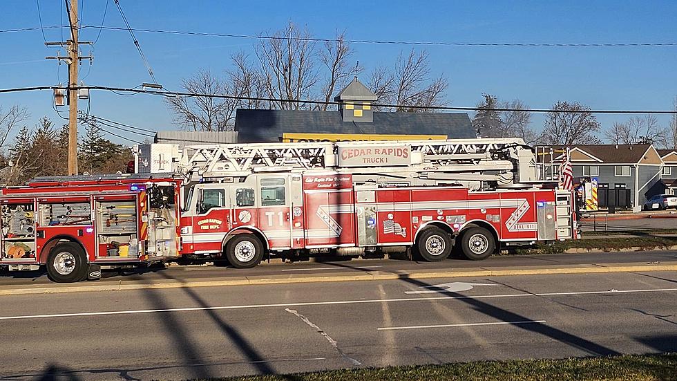 Firefighters Respond to Fire at Cedar Rapids Long John Silver's