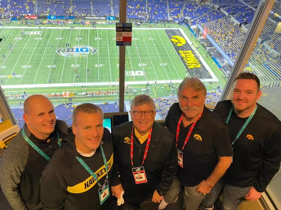 Hawkeye Legend Ed Podolak Leaving the Radio Booth After 42 Years