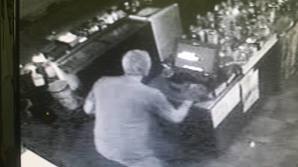 Help Catch Thief Who Robbed Cedar Rapids Bar [VIDEO & PHOTOS]